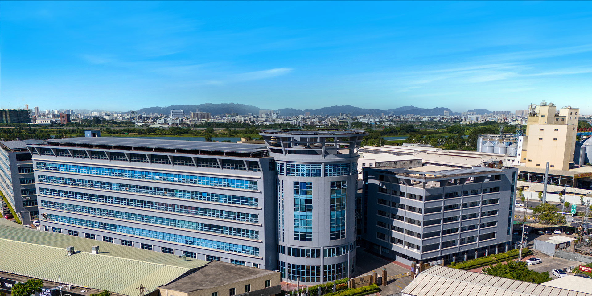 China's leading sweater manufacturer, providing ODM&OEM one-stop service