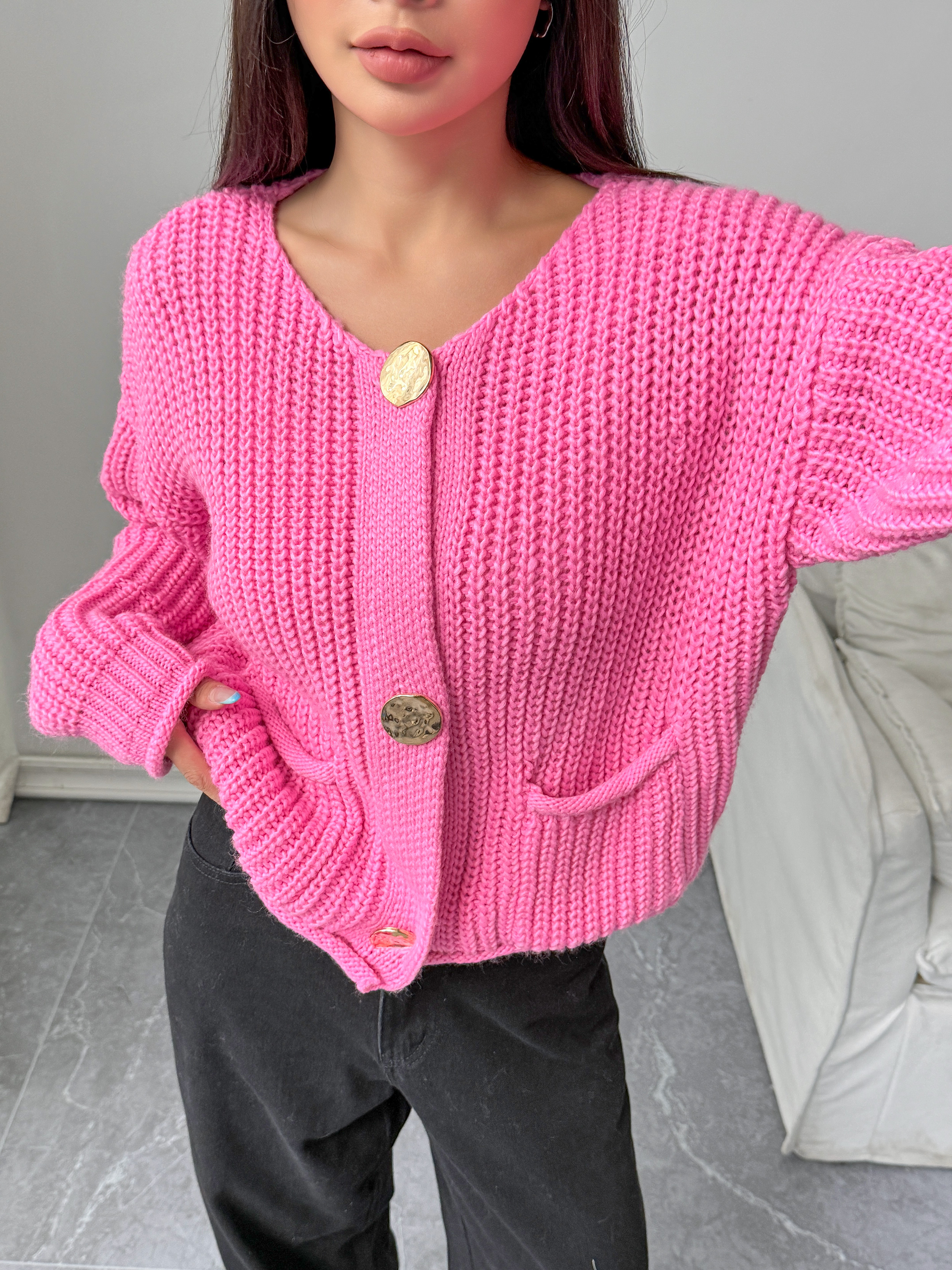 Fan Flo Women's Knitted Cardigan Chunky Short Metal Button Design Spring and Autumn Jacket 4