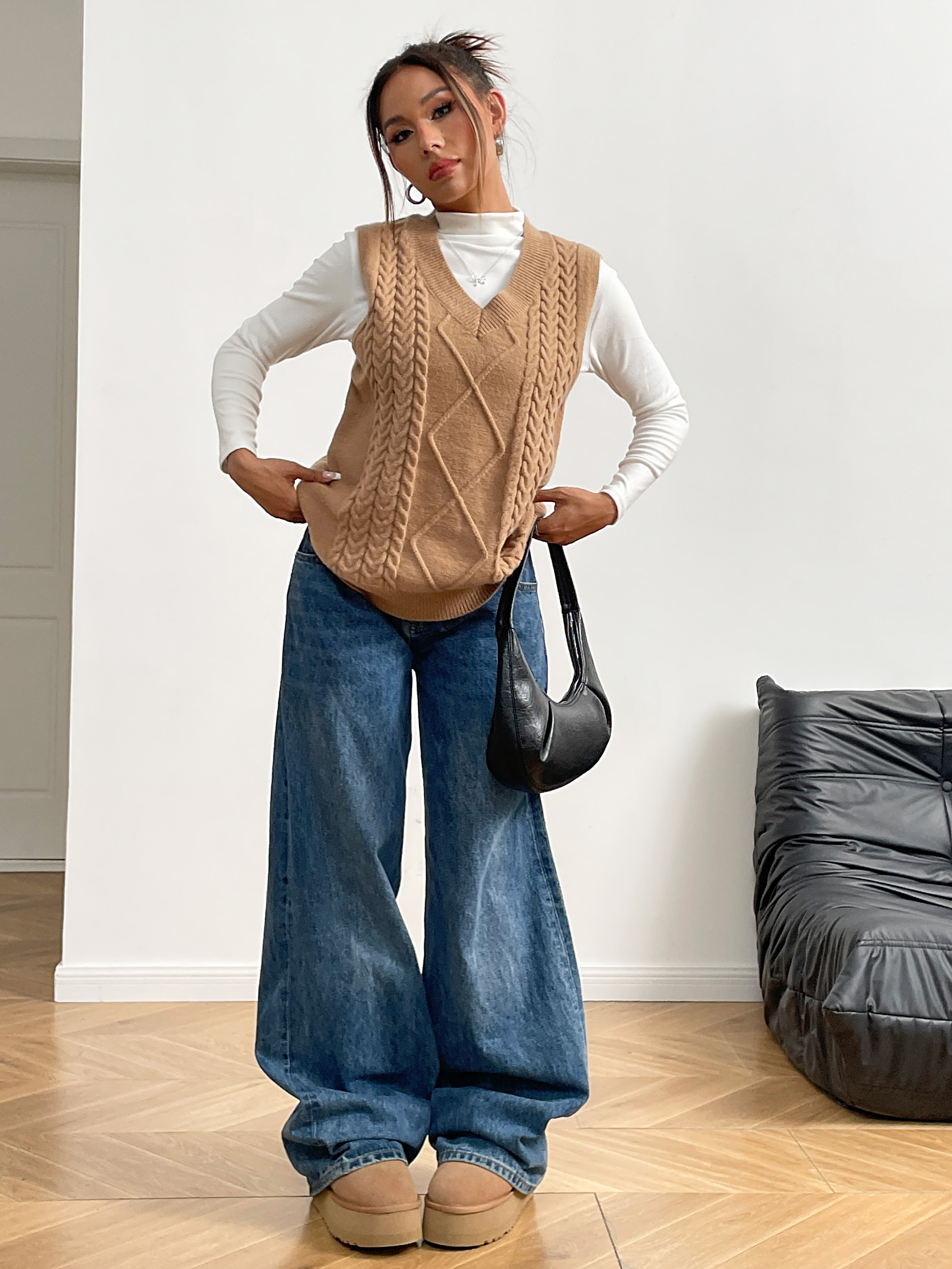 Fan FLO Vest de punto para mujeres Manecientes sin mangas Canted Velvet Estilo de la universidad mezclada con capas de otoño e invierno 7