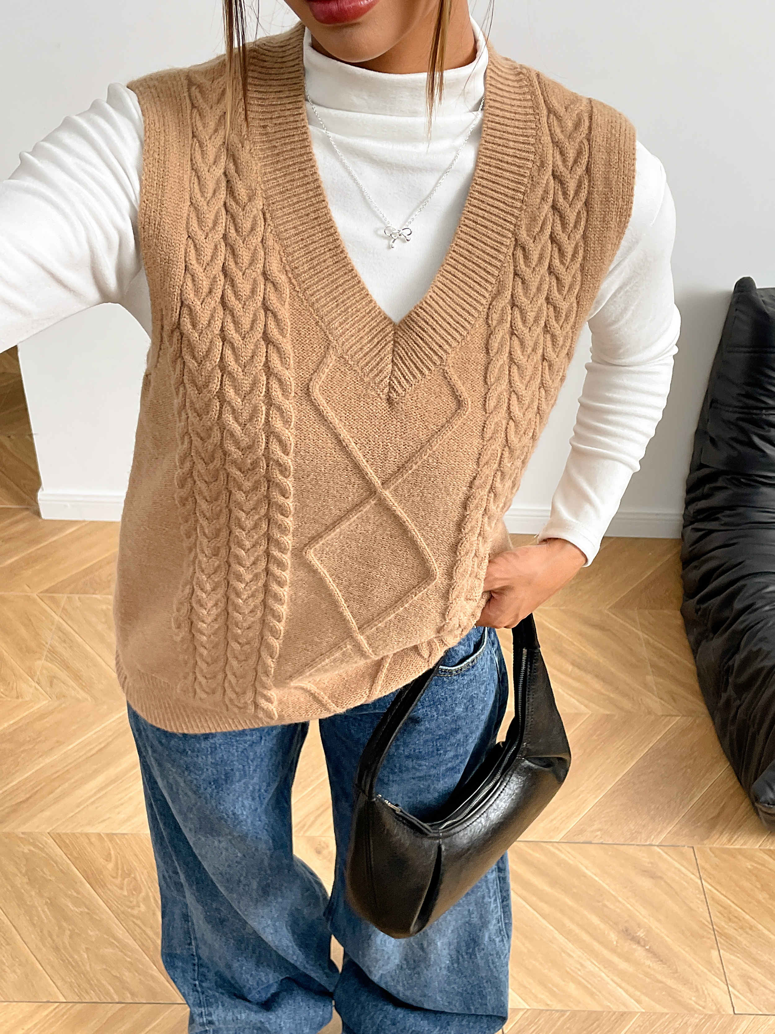 Fan FLO Vest de punto para mujeres Manecientes sin mangas Canted Velvet Estilo de la universidad mezclada con capas de otoño e invierno 2