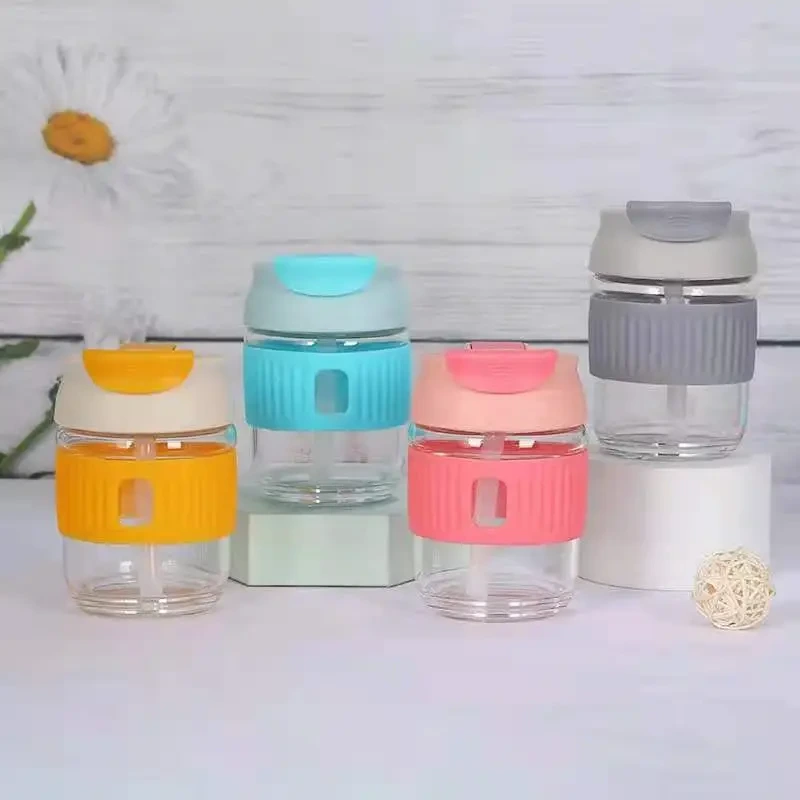 Safeshine 380ml / 520ml Flip Lid Glass Coffee Tumbler with Silicone Grip 1