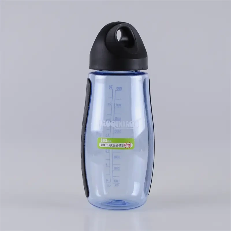 500ml / 800ml Loop Lid Reusing Plastic Water Bottles 1