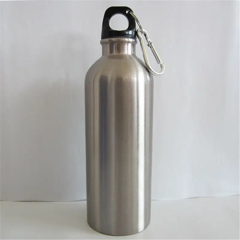 500ml Single Wall Stainless Steel Water Bottle with Attachable Carabiner 1
