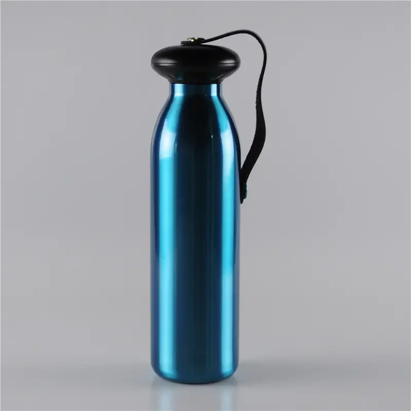 500ml Draagriem van leer, coole metalen waterflessen 1