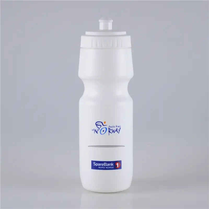 750ml Push-pull Lid Plastic Bicycle Water Bottle 1