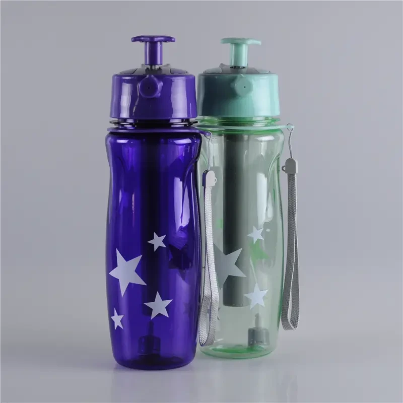 600ml modieuze nieuwe design spray drinkfles 1
