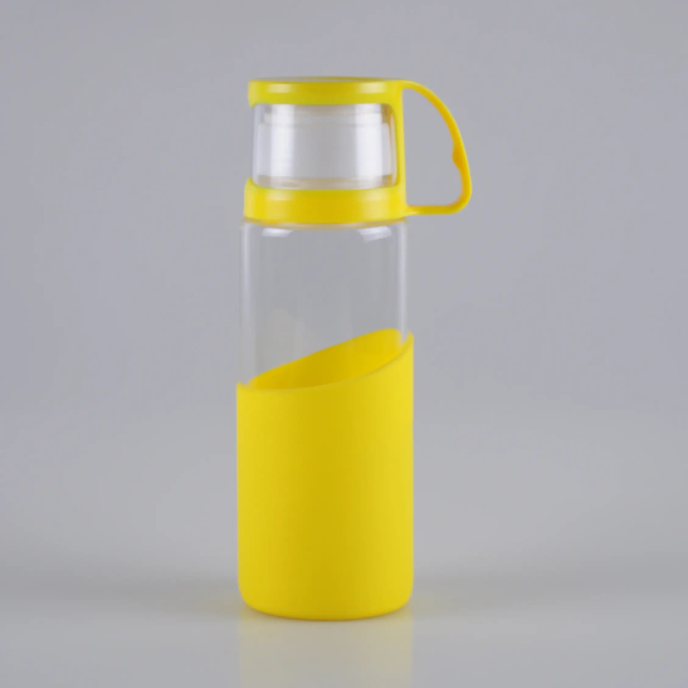 450ml Easy Taking Glass Water Bottle Silicone Sleeve 1