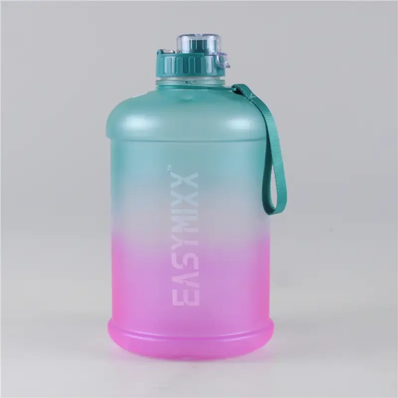 One Gallon Screwed Lid PETG Water Bottle with Easy Carrying Strap 1