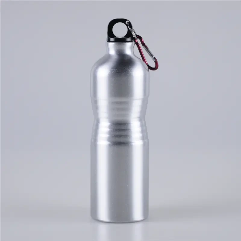 Safeshine 750 ml Grip Design Engros aluminiumsflasker med fastgørbar karabinhage 1