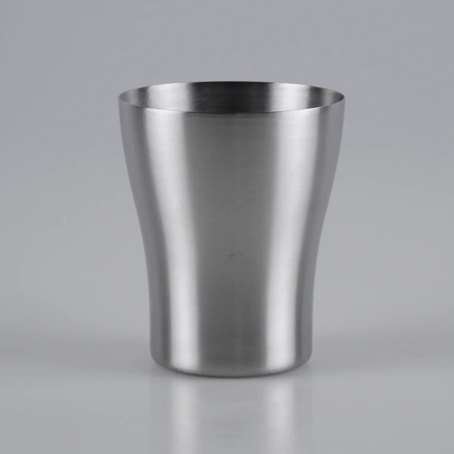 400ml Edelstol Drénkbecher 1