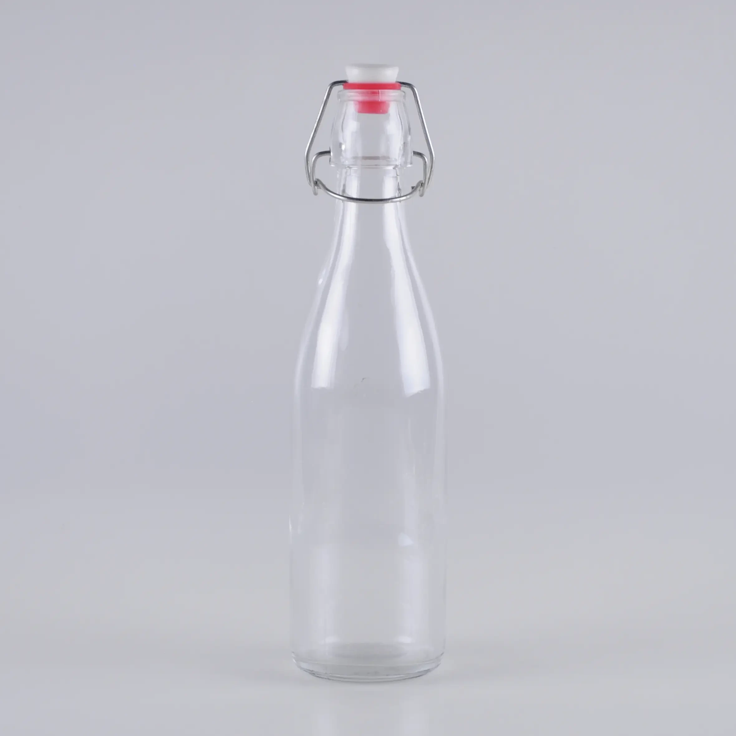 600ml Glass Bottle for Water with Steel Pop Closure 1