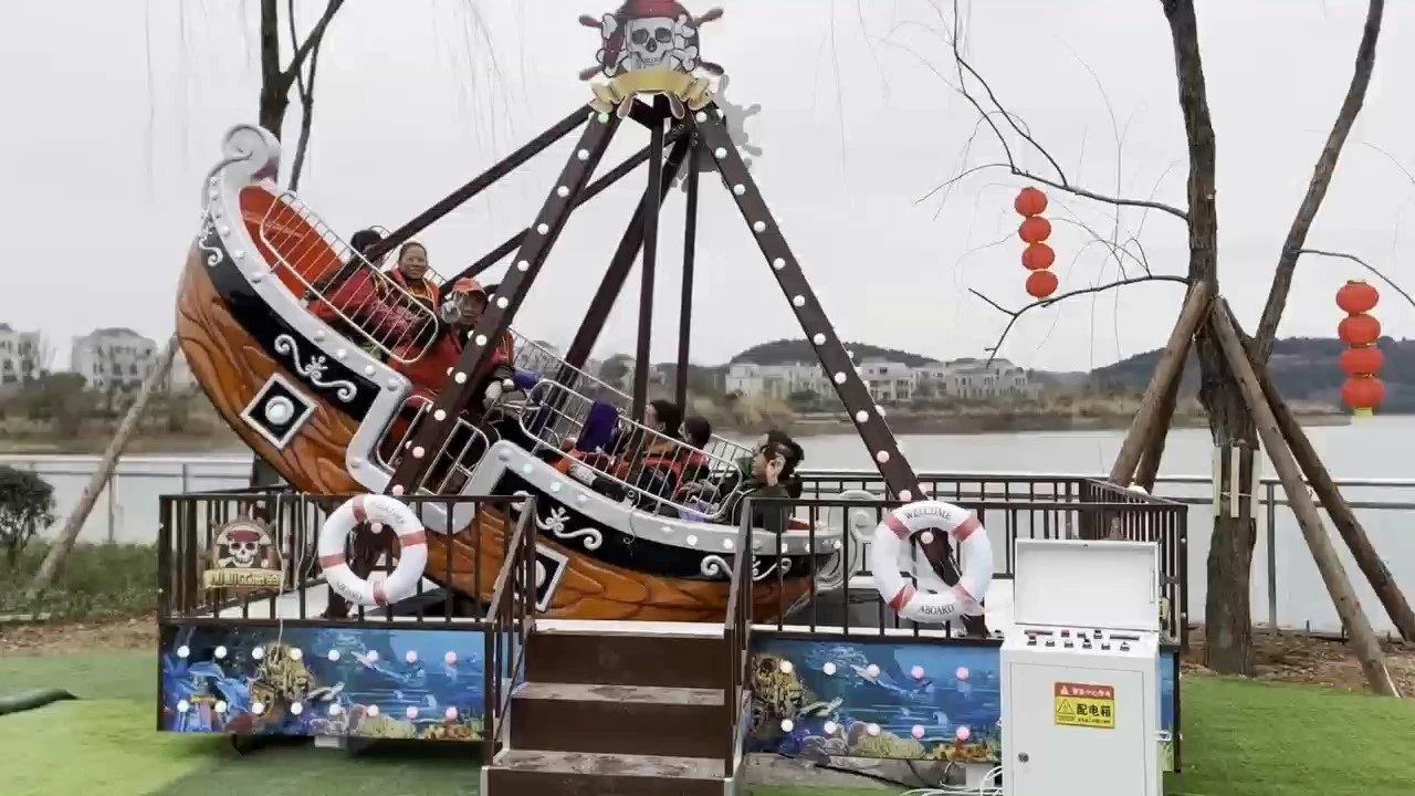 LT-8062C mini pirate ship 1