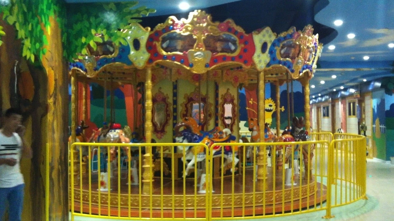 LT-8069B Luxury carousel 1