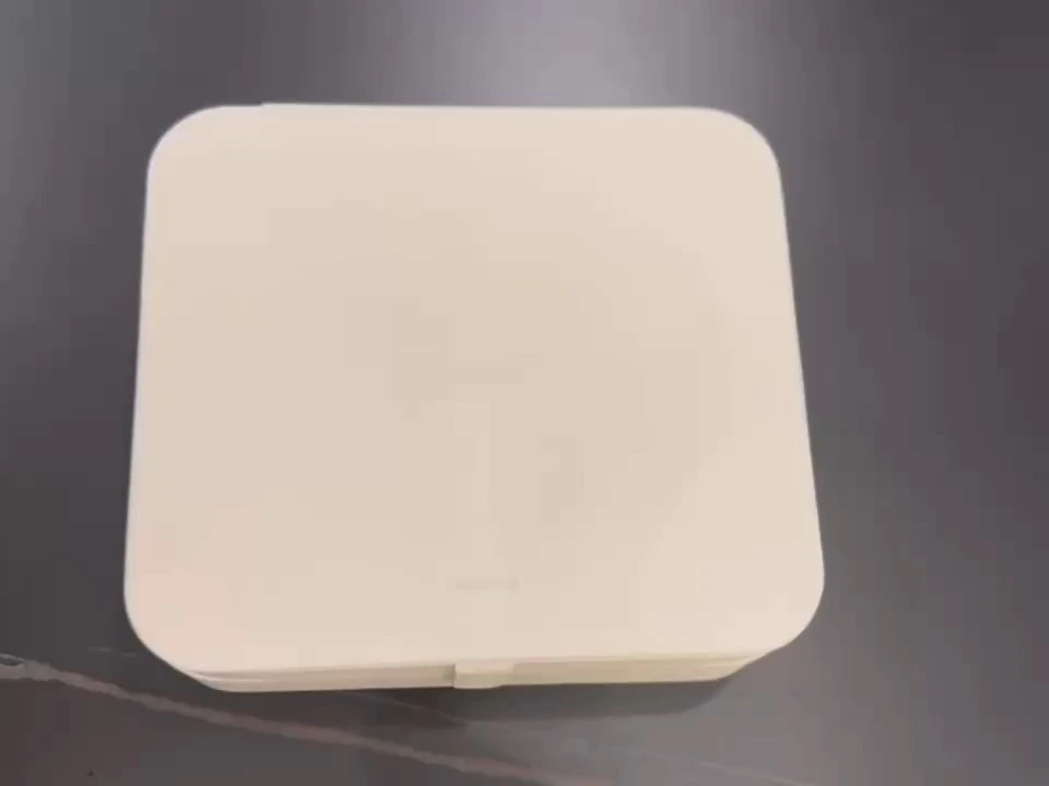 4-Color Soft Silicone Grid LED Light Therapy Face Mask 1