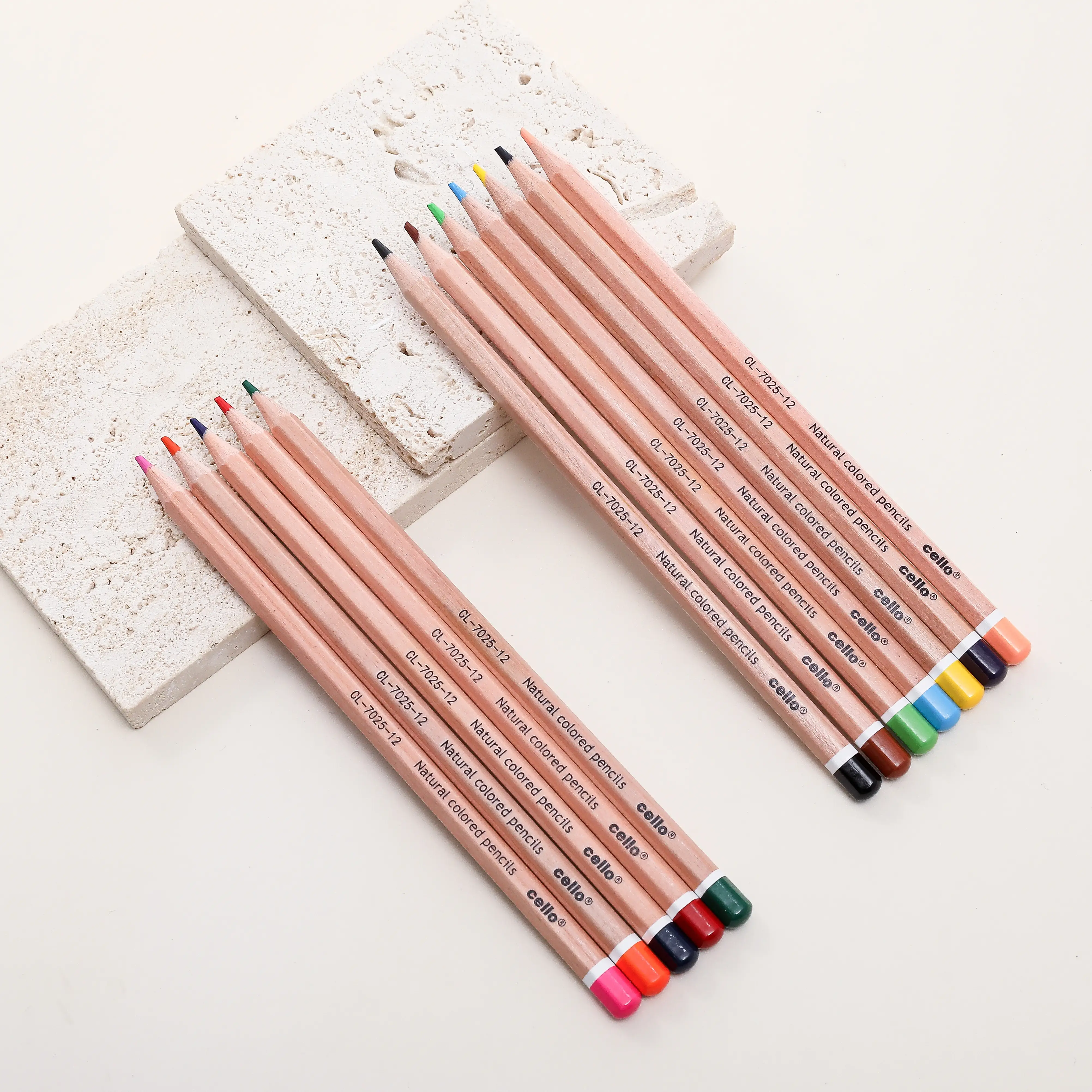 LUVA CELLO-7025-12 Wooden Colored Pencil 1