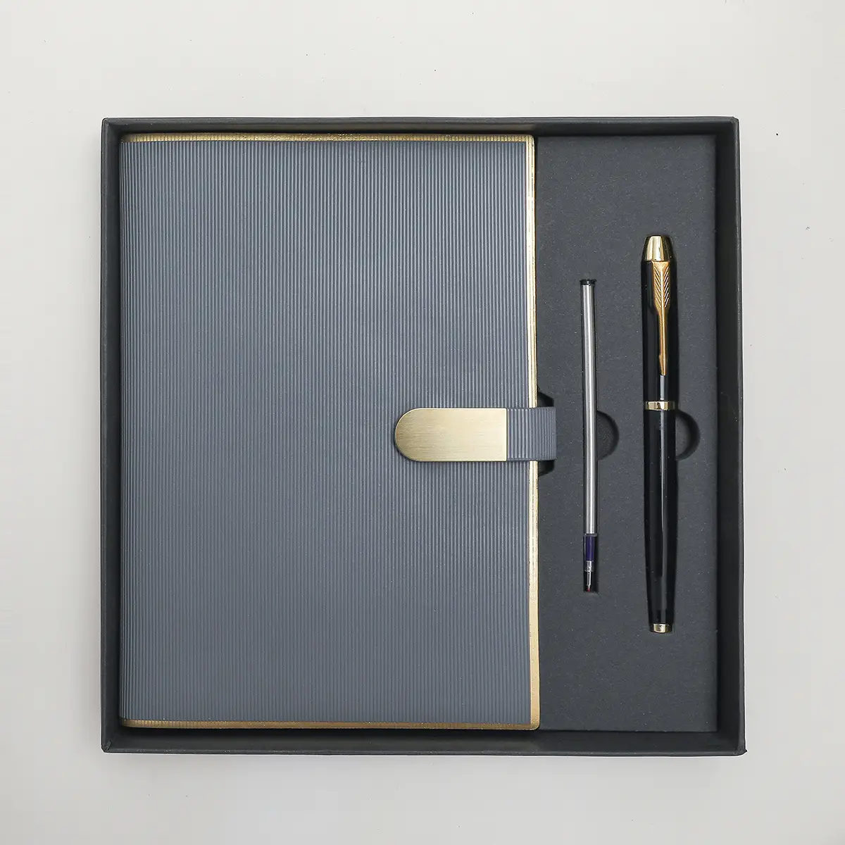 【Light and Luxurious, Business-like】ET25-36 Luxury Business Notebook(Gift Box)-Write Elegantly and Record the Extraordinary 1