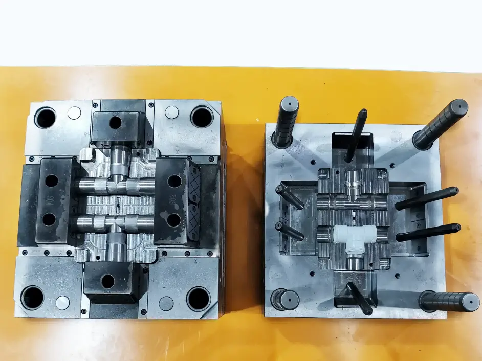 Spark Mould Mould Fitting Factory Price 3