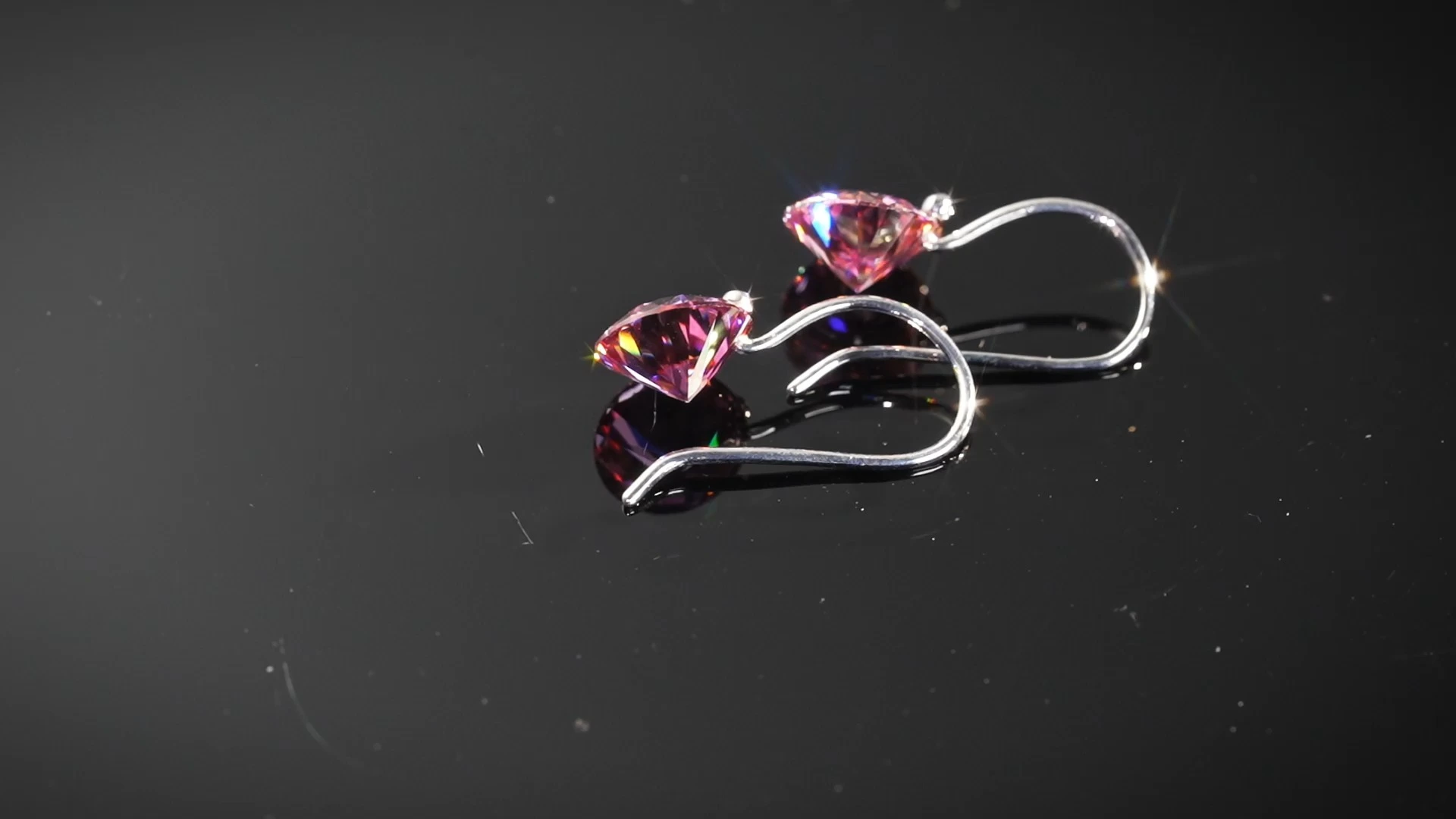 شهادة Redleaf GRA 925 أقراط Moissanite Silver Color For Gift 1