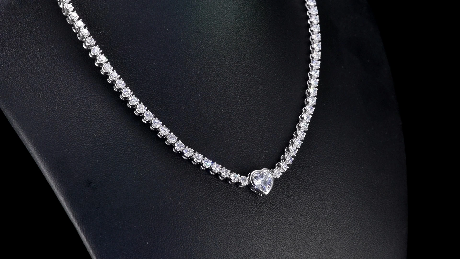 Redleaf عالية الجودة 925 Silver Heart Moissanite Necklace Tennis Chain Custom Made Jewelry Made Made 1