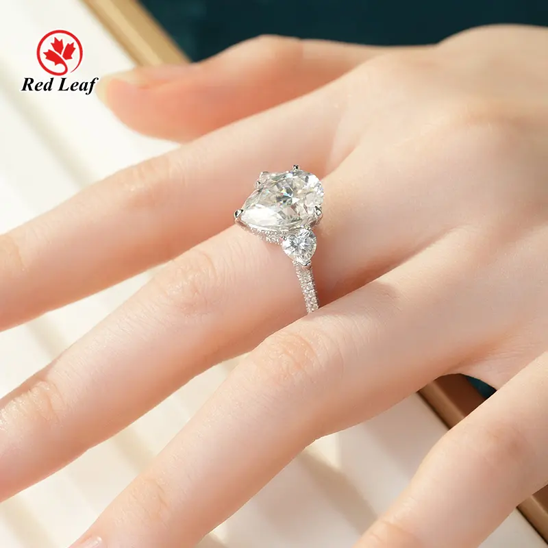 Lab Created Emerald Cut Diamond Ring VS1 - - Redleaf-1 3