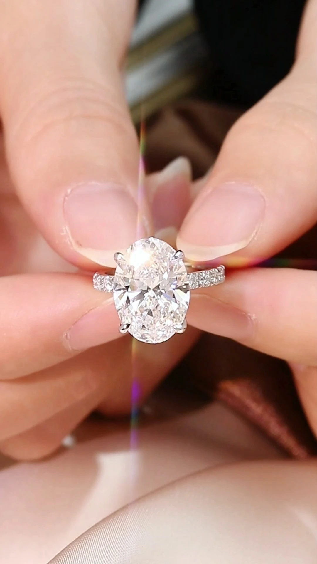 Redleaf 6CT D VVS2 Oval Cut 10K 14K 18K Gold Lab Grown Diamond Engagement Ring CVD HPHT Lab Diamond Wedding Ring IGI Report 1