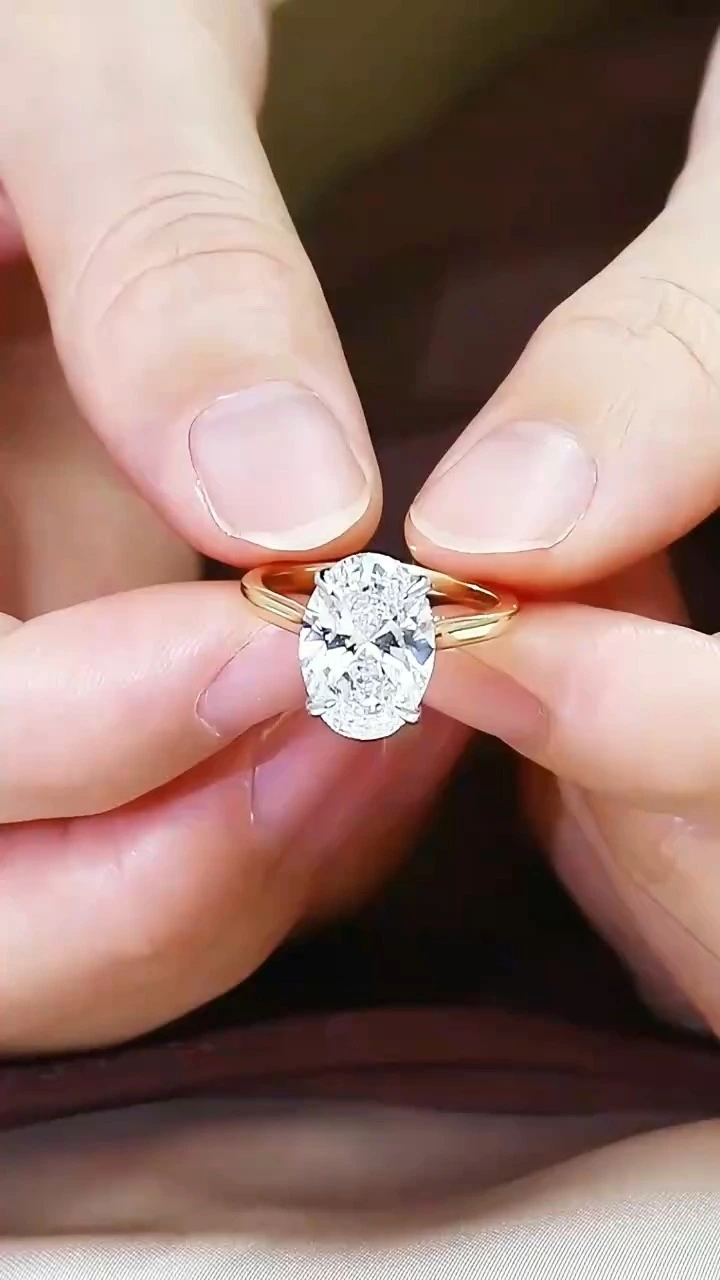 Redleaf Custom 10K 14K 18K Gold Oval Cut 4CT D VS1 Engagement Ring IGI Report CVD HPHT Lab Diamond Wedding Ring 1