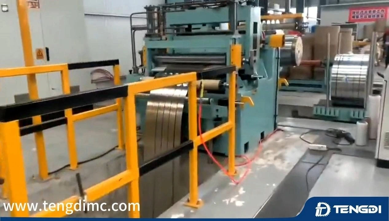 0.3-3.0*850 mm Línea de bobina de acero de alta precisión 1