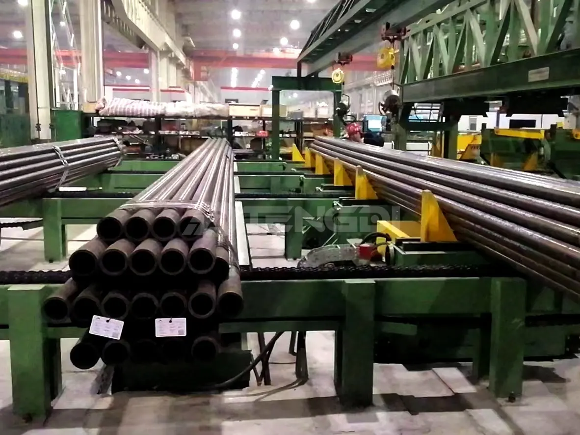 Steel Tube Packing Machine by TENGDI 3