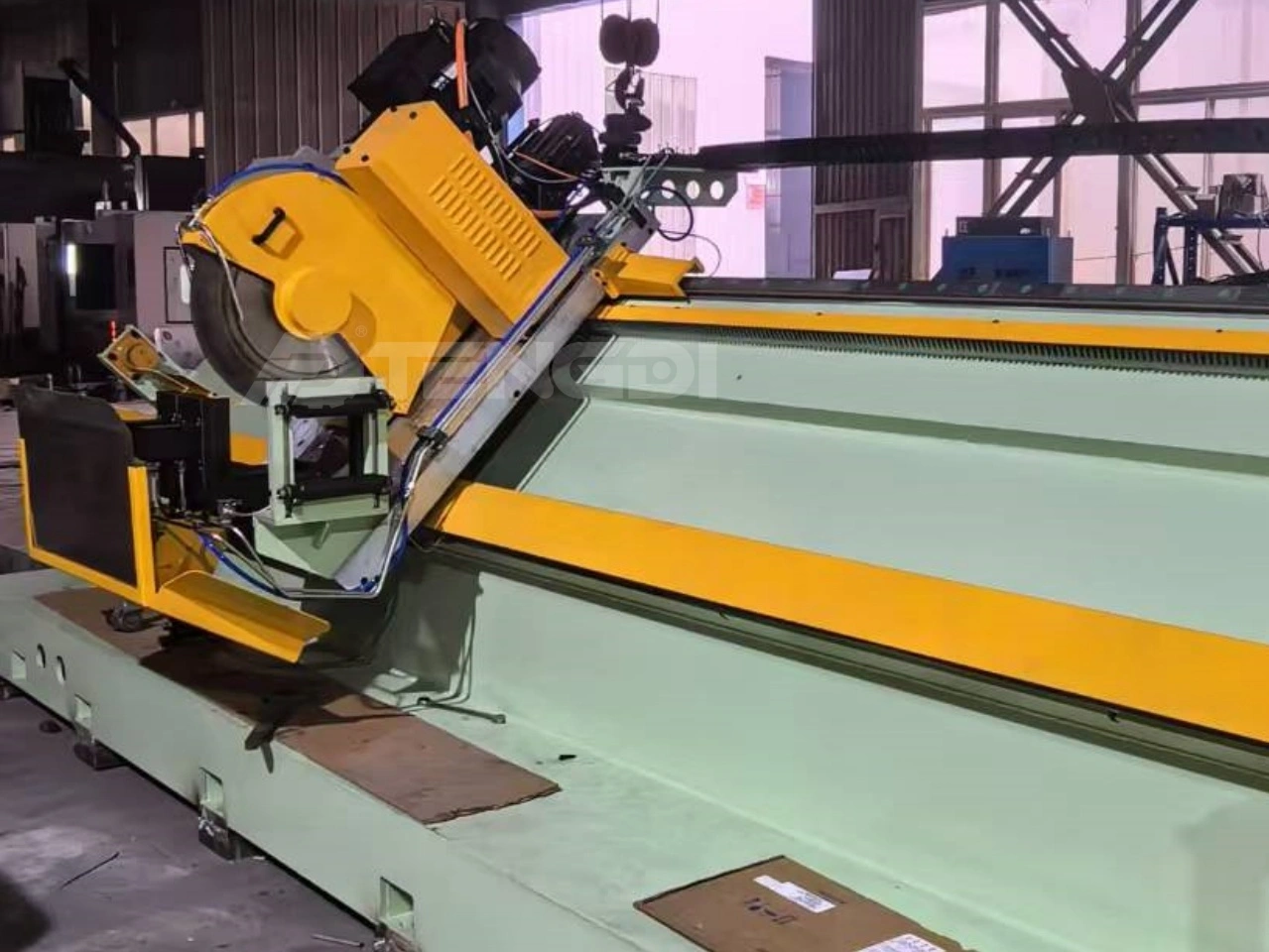 HG114 Milling Type Cold Saw Cut Off for Steel Pipe 1