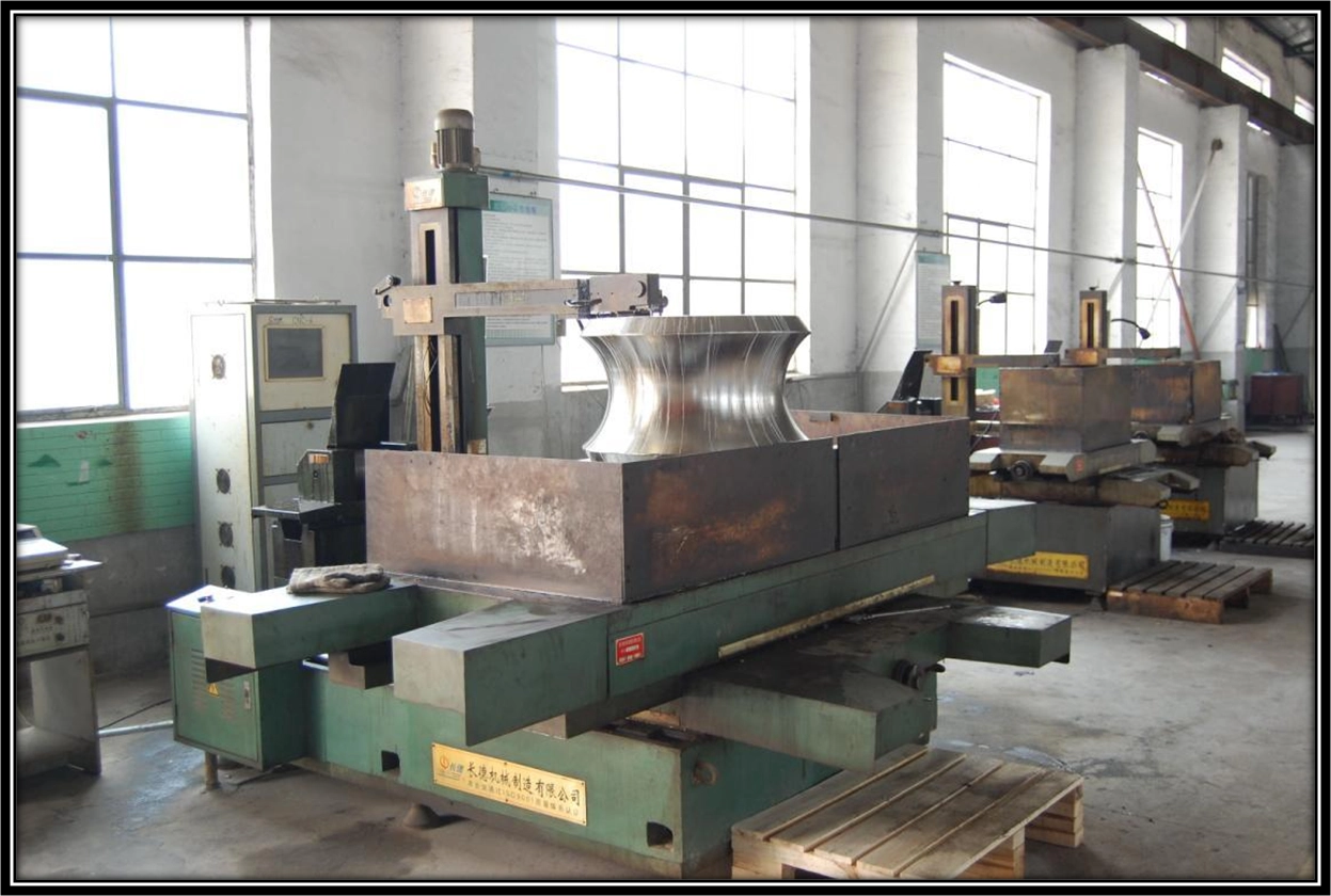 pipe rolling machine