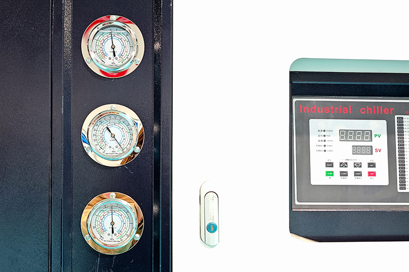 HIGH AND LOW PRESSURE OIL METER