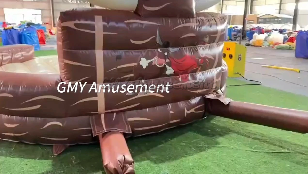 Nadmuchiwana gra Crazy Mechanical Ride Adults Bull Riding Machine na sprzedaż GMY Inflatables 1