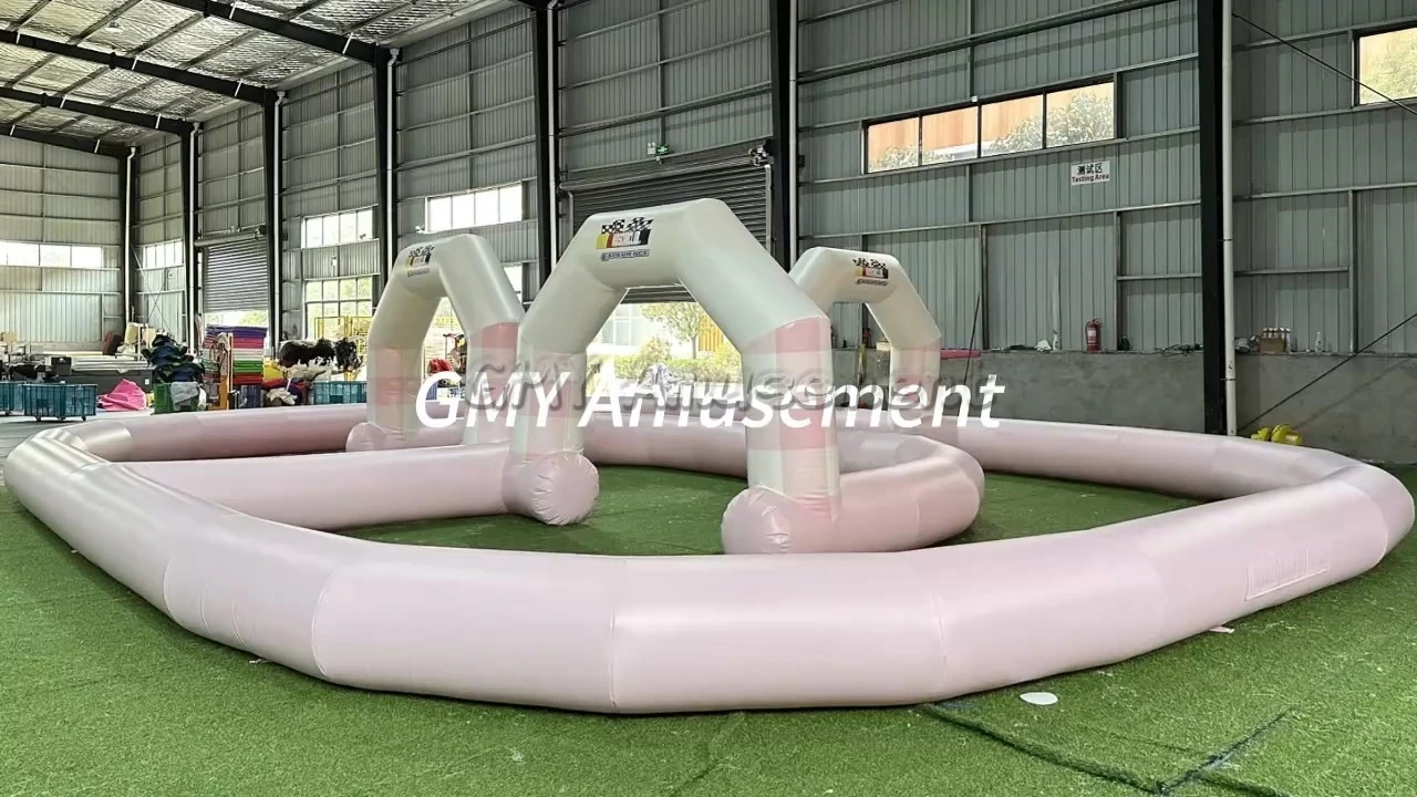 Nadmuchiwany zderzak samochodowy Arena wyścigowa Nadmuchiwany tor z pompką powietrza GMY Inflatables 1