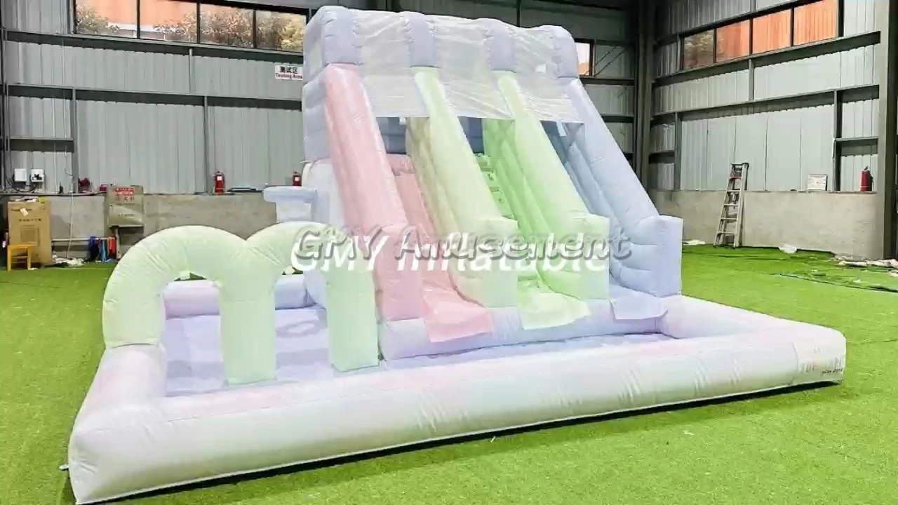 Pastellfarbene Kuppel-Hüpfburg mit aufblasbarem Trampolin, Wasserrutsche und Pool von GMY Inflatables 1