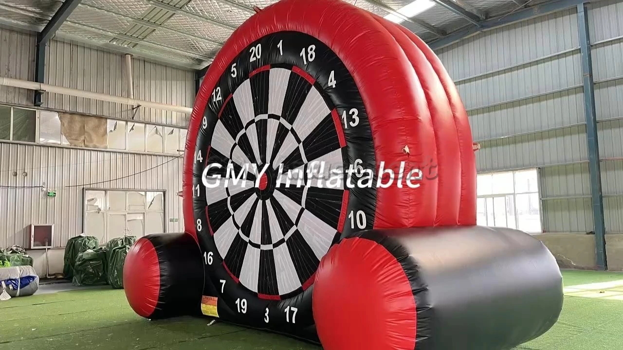 Aufblasbare Fußball-Dartscheiben-Lieferanten Spiel PVC Aufblasbares Air Dart Fußballspiel GMY Inflatables 1