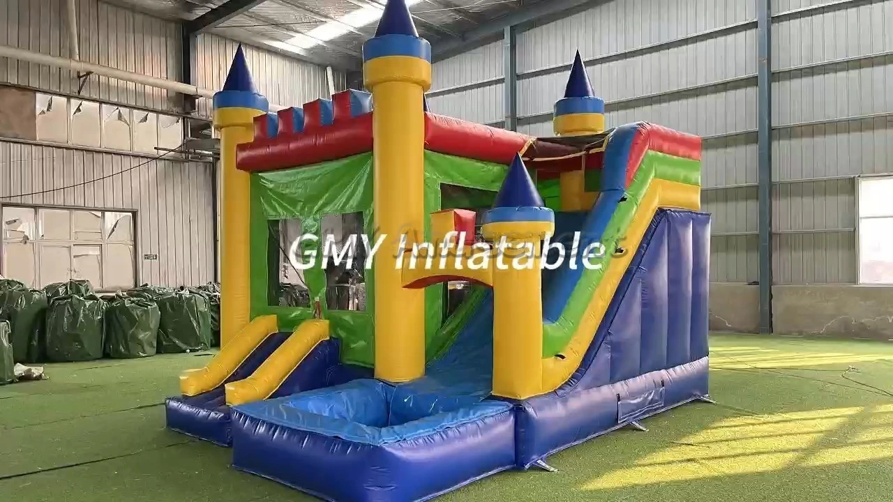 Mehrfarbige Hüpfburg mit Rutsche (Kombination aus Hüpfburg und Rutsche) von GMY Inflatables 1