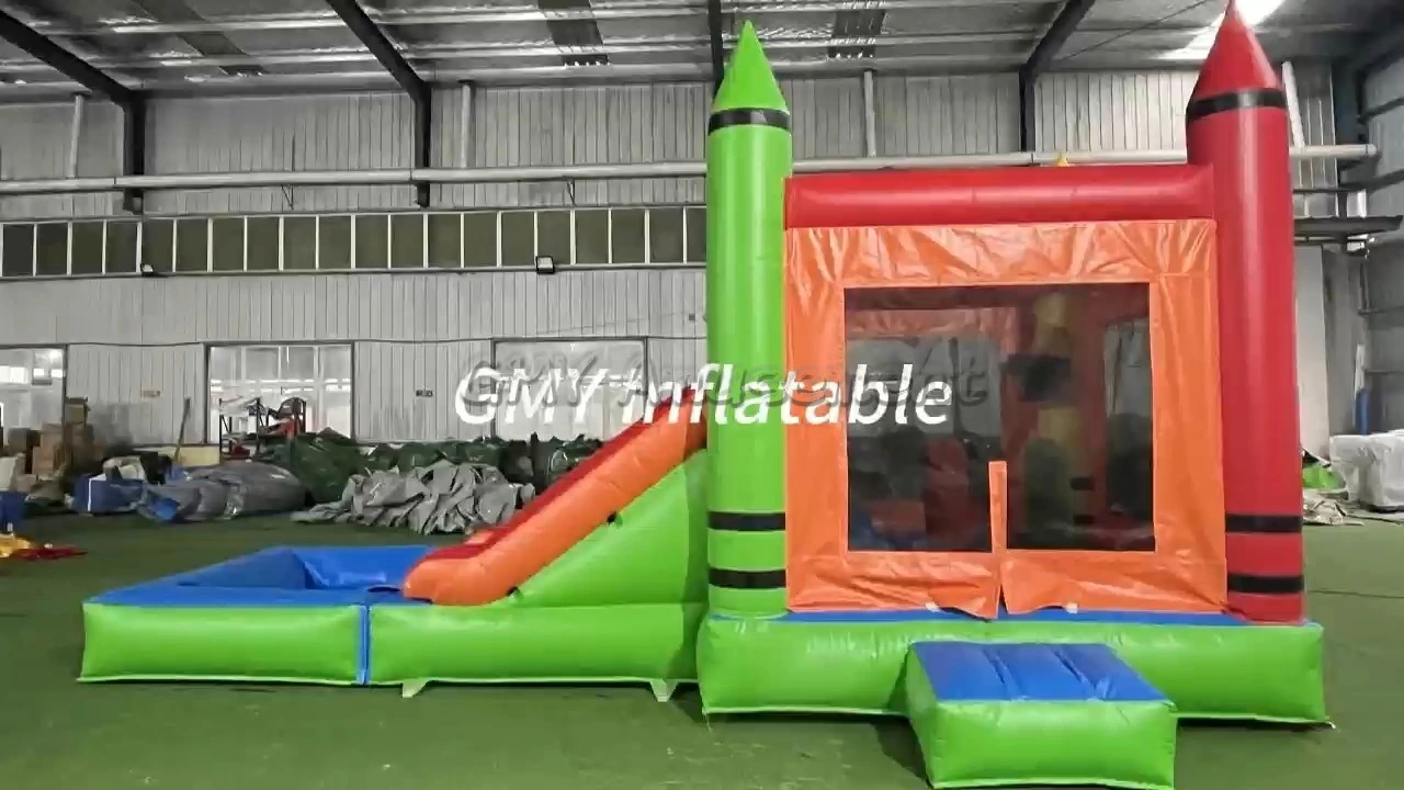 Aufblasbare Hüpfburg „Crayon“ mit Rutsche und abnehmbarem Wasserbecken von GMY Inflatables 1