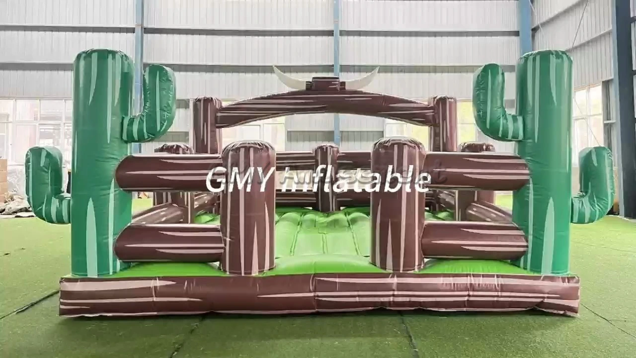 Taureau mécanique personnalisé avec tapis gonflable - Manège pour adultes GMY Inflatables 1