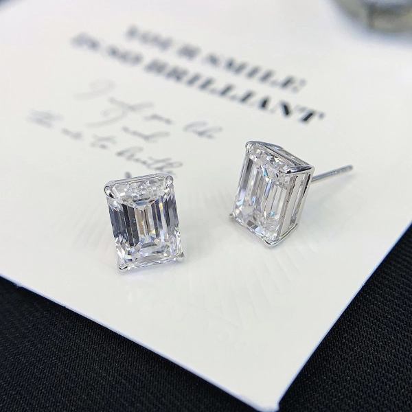 10K gold Lab diamond Emerald cut Simple Design Diamond Earring Stud girls Fine jewelry 1