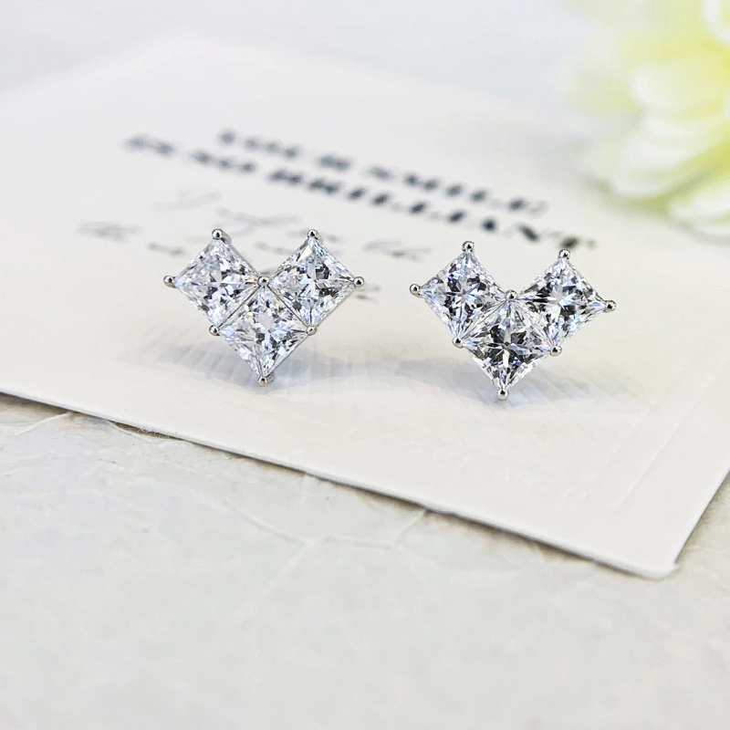 OEM Custom 3 Stone Diamond Ohrringe Labor Erstellte Diamantohrringe in 14 Karat Weißgoldohrringen 1