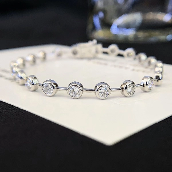 Factory OEM Custom Fashion Hiphop White Round Lab Diamonds Tennis Bracelet with 18K Gold Women Fine Jewelry 1