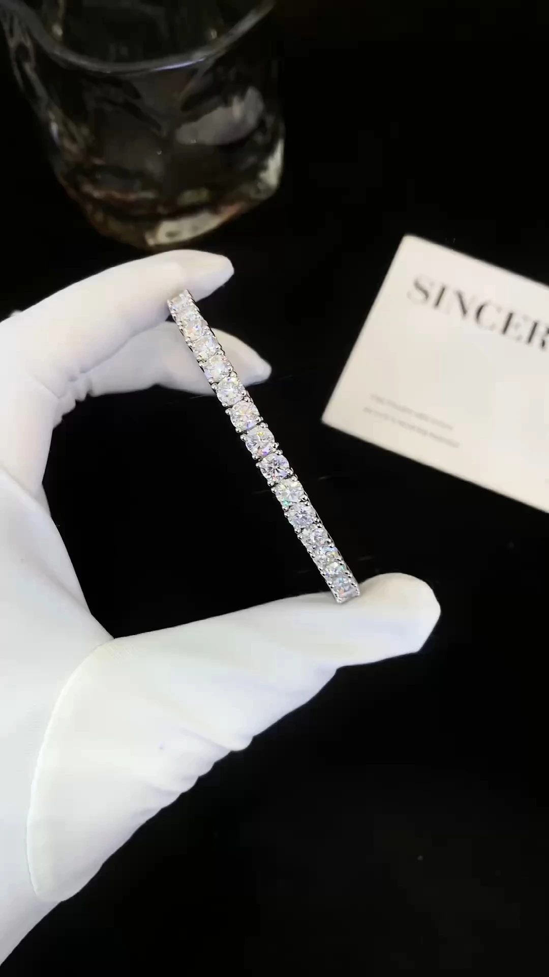 Bijoux fins Bijoux en moissanite Bracelets en moissanite & Bracelets 5 mm 6,5 mm Chaîne de tennis en diamant en moissanite Argent 925 Plaqué or 18 carats VVS Chaîne de tennis en moissanite Bracelet de haute qualité 1