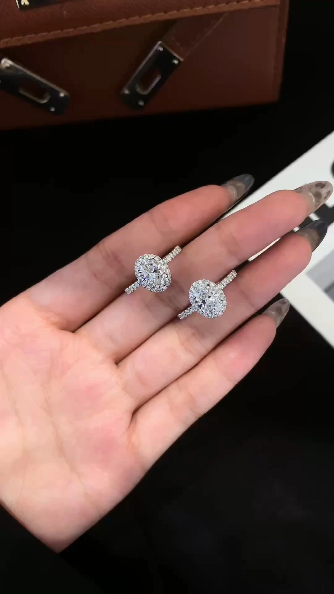 Fine Jewelry Micro Pave 14k 18K Solid Gold Lab Grown Diamond CVD Ring Oval Shape Halo VVS2 Engagement Rings 1