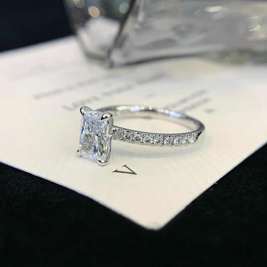 Goldstones Lab Created Diamond Halo Ring Factory Price 4