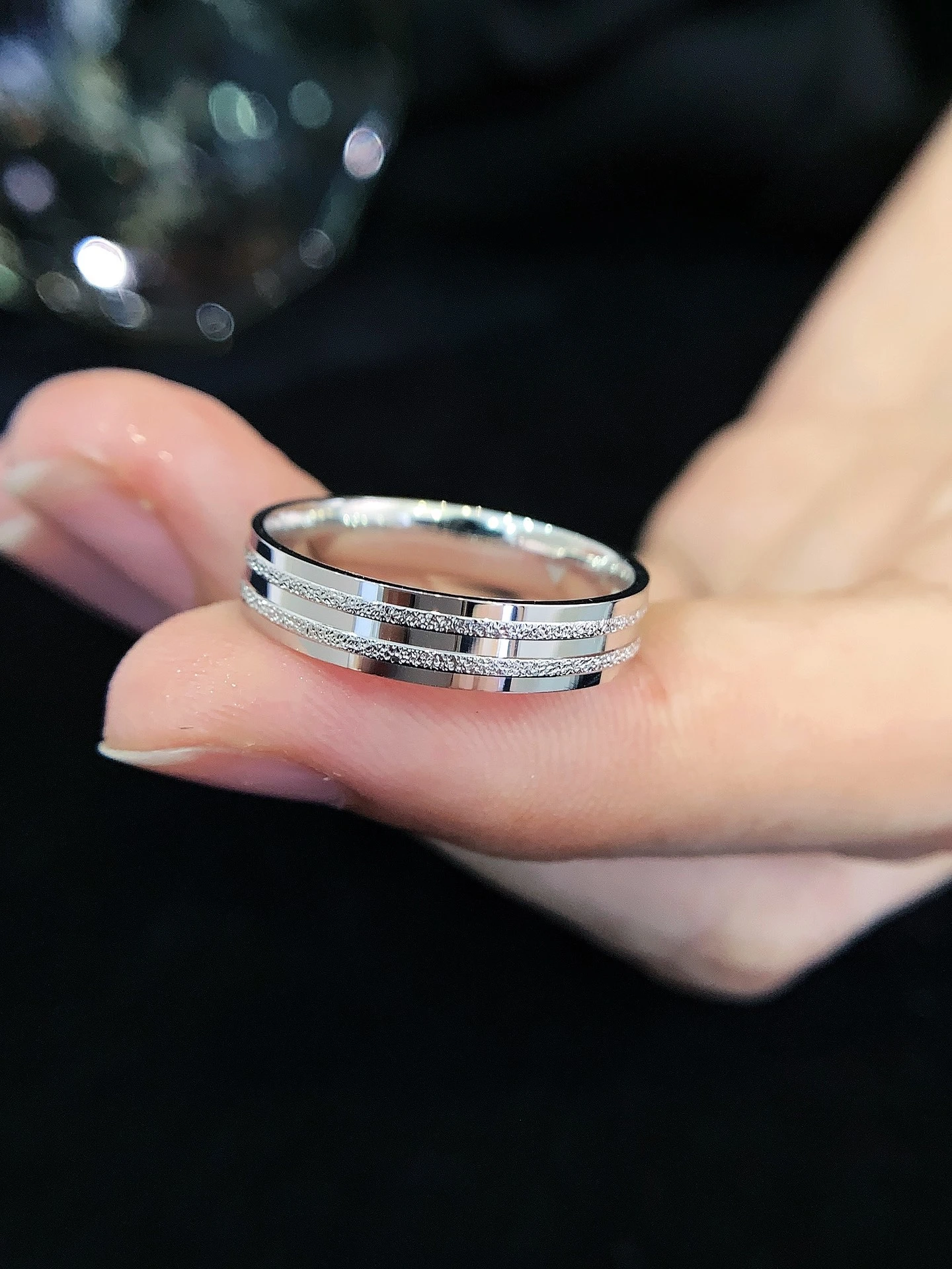 Wholesale PT950 Couple Rings Wedding Band Ring  Double Layer Hammer Decoraion Fine Jewelry for Men Women 1