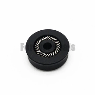 Spring energized seal for hot melt adhesive injecting machine 1