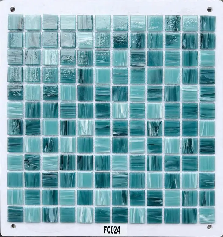 FC024 | 327x327mm | Glossy 1