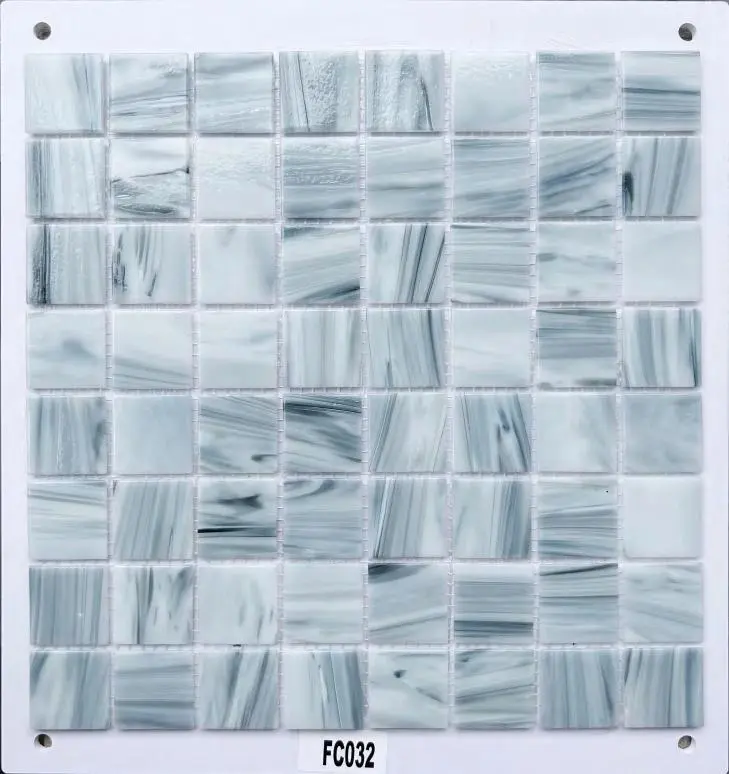 FC032 | 304x304mm | Glossy 1