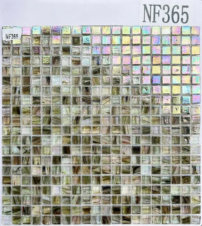 NF365 | 327 x 327 mm | Brillante 1