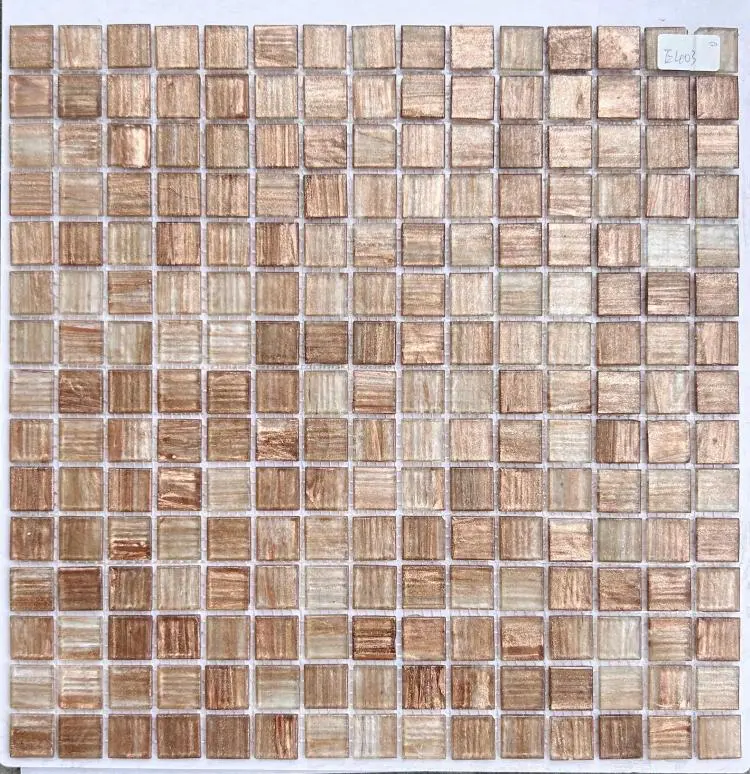 E403 | 327x327mm | Glossy 1